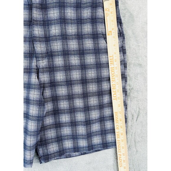 Izod Blue Plaid Stretch Breathable Lightweight Golf Shorts Men's Sz 42 - Picture 6 of 8